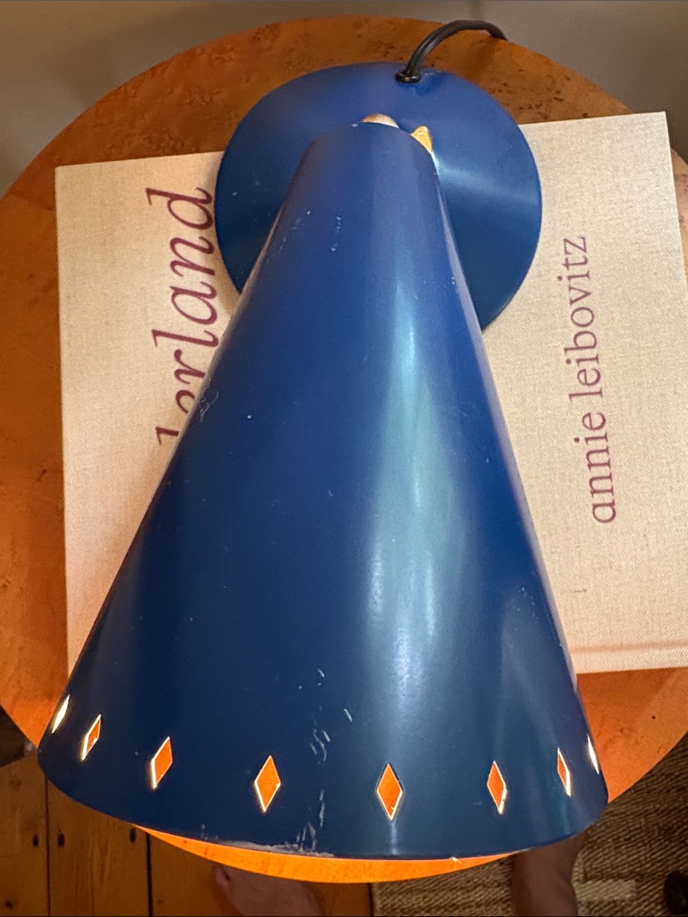 Blue Retro Cone Table light (plug-in) - Picture 7 of 8
